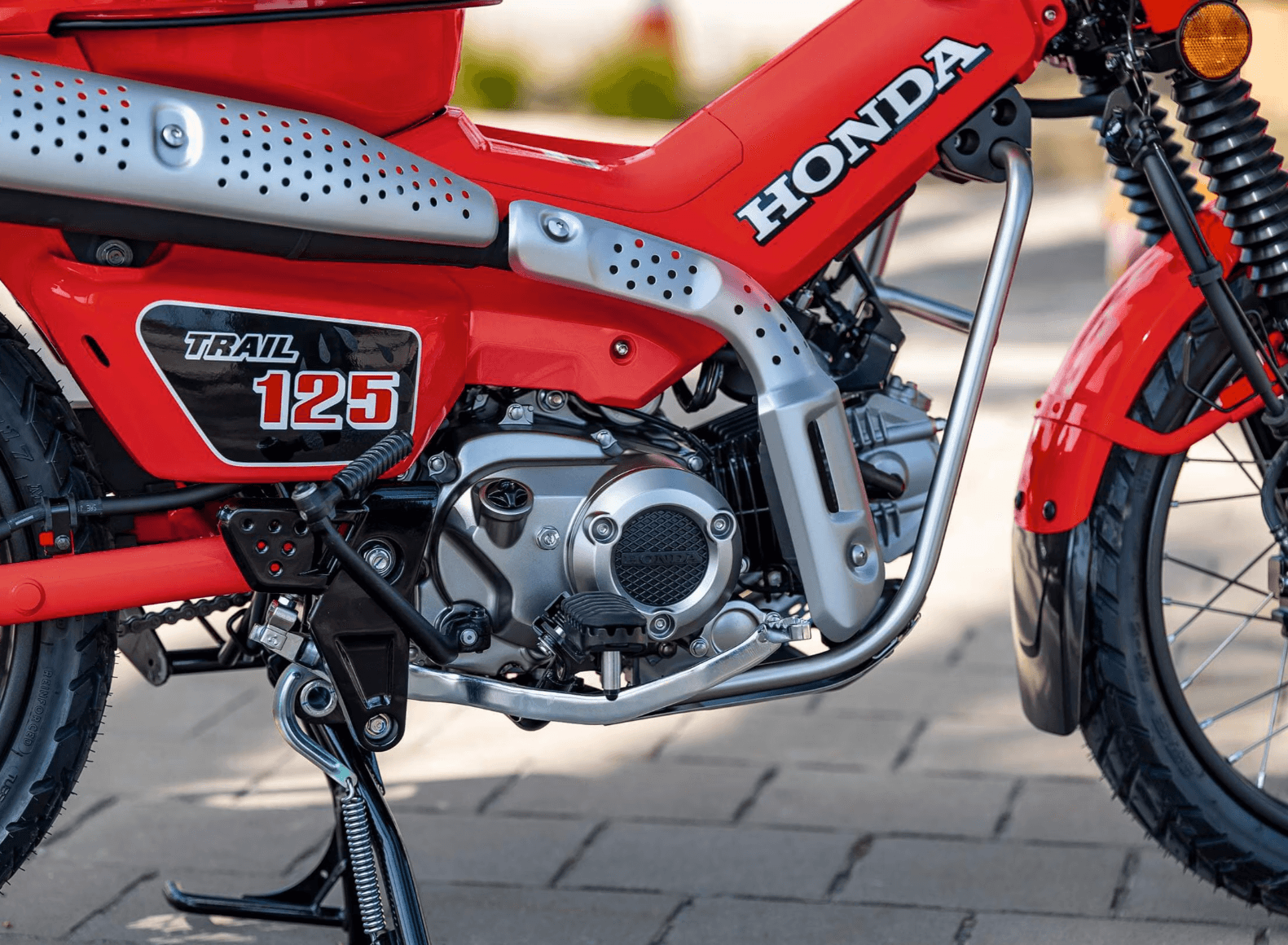 2025 Honda CT125AS-media-3